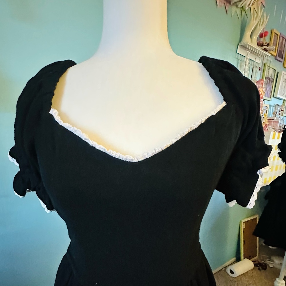 Fashion Brand Company The French Virgin Thick Linen Mini Dress